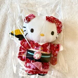 RARE Japan Sanrio HELLO KITTY 8” Kimono Plush Doll ( NWT)